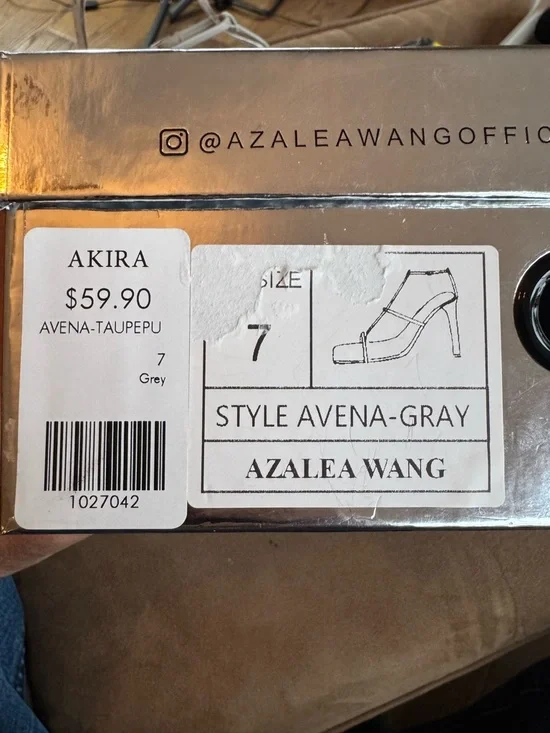 Azalea Wang Avena Gray Strappy Heels Size 7 Square Toe Ankle Strap - Picture 7 of 7